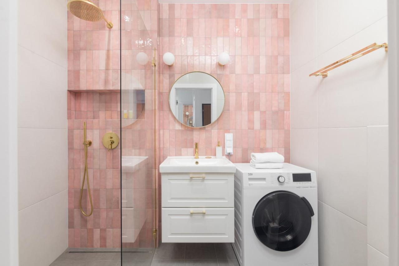 Burakowska Pastel Elegant Apartment ワルシャワ エクステリア 写真
