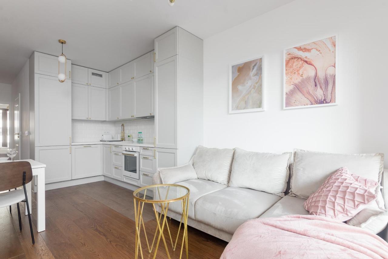 Burakowska Pastel Elegant Apartment ワルシャワ エクステリア 写真
