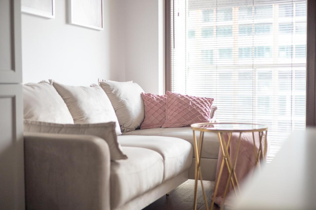 Burakowska Pastel Elegant Apartment ワルシャワ エクステリア 写真